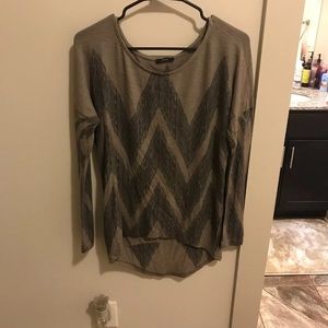 Chevron top